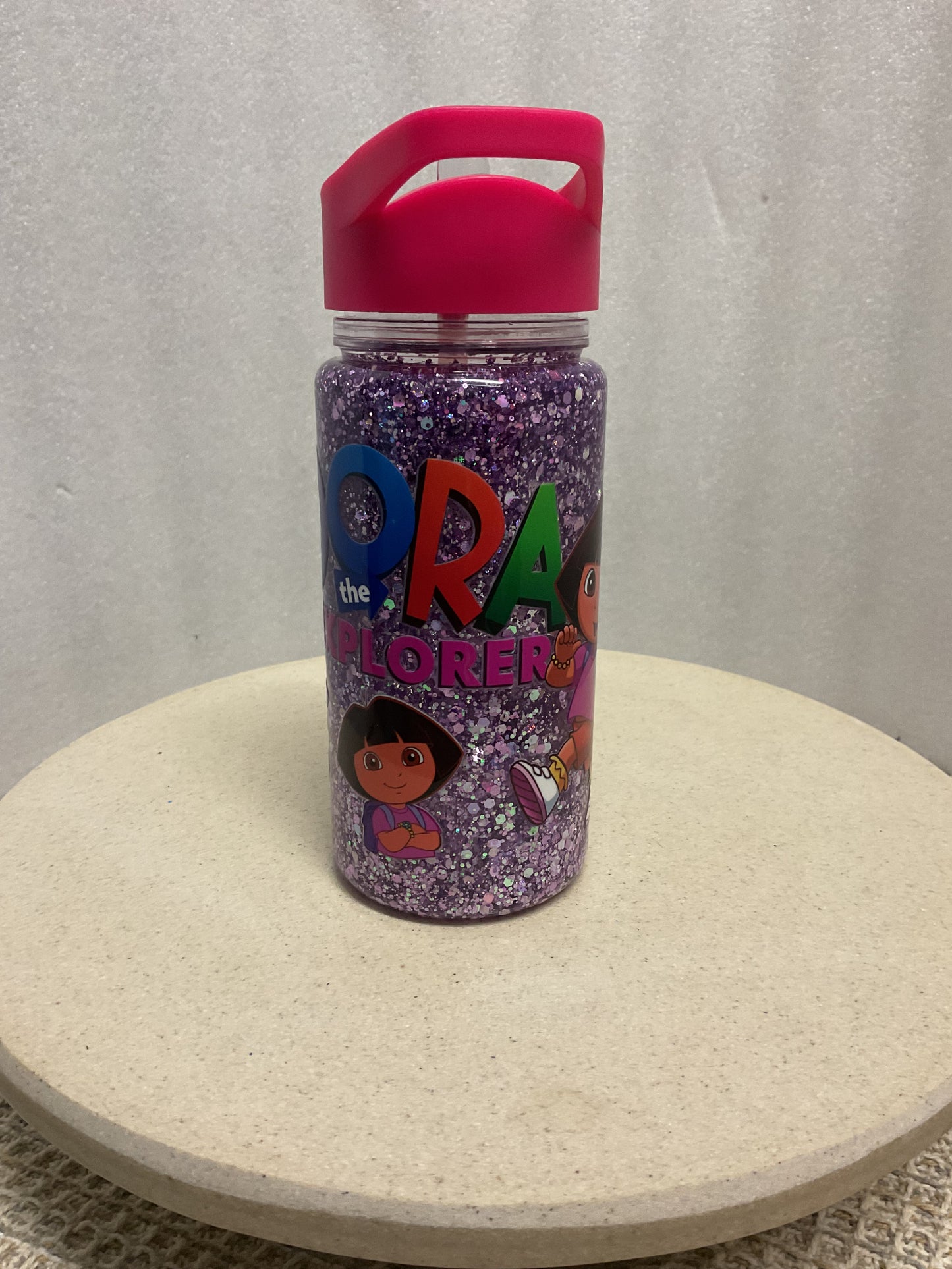Dora snowglobe drink bottle