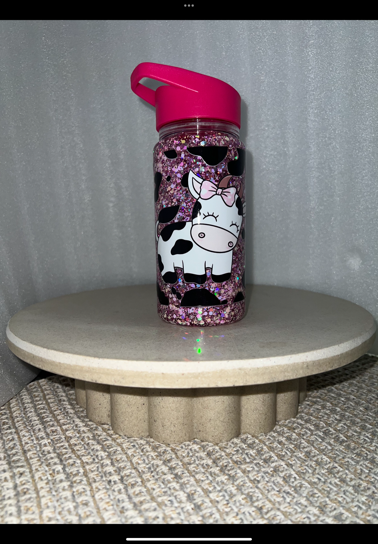 Moo cow snowglobe drink bottle