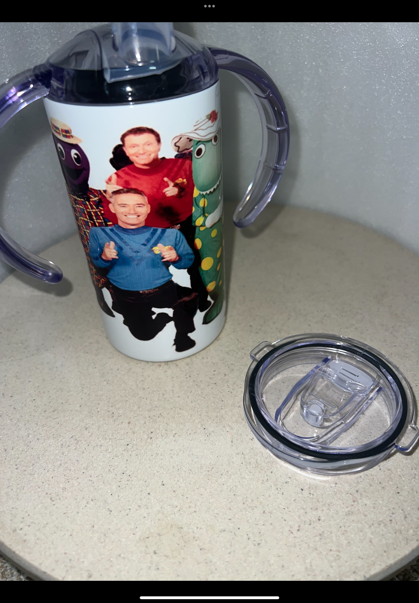 Wiggles baby sippy with lid