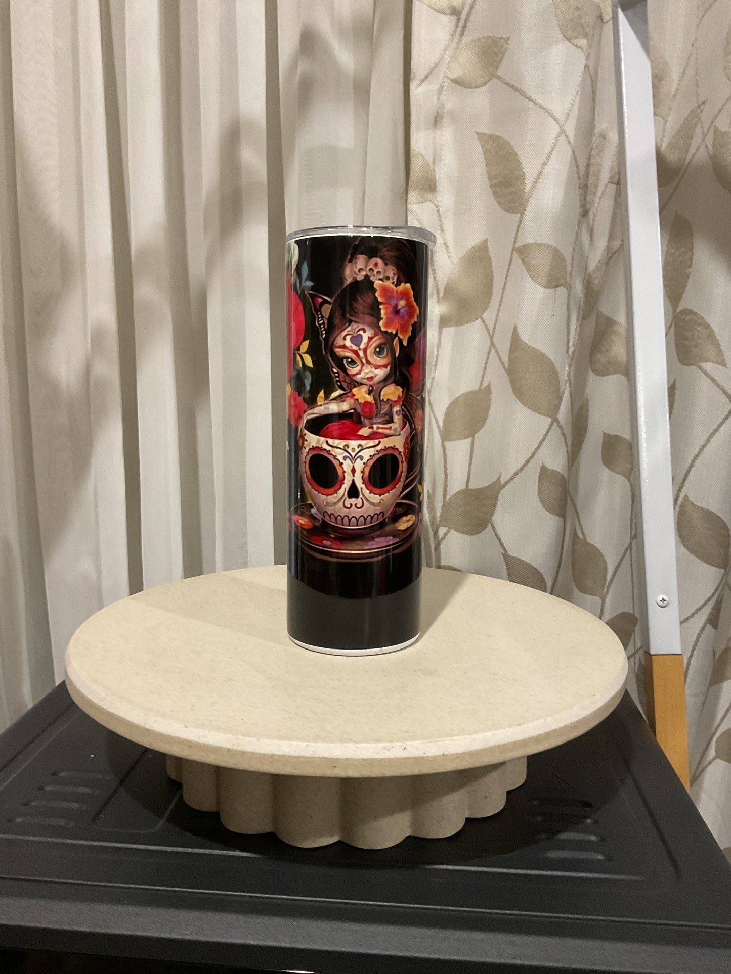 Skulls tumbler